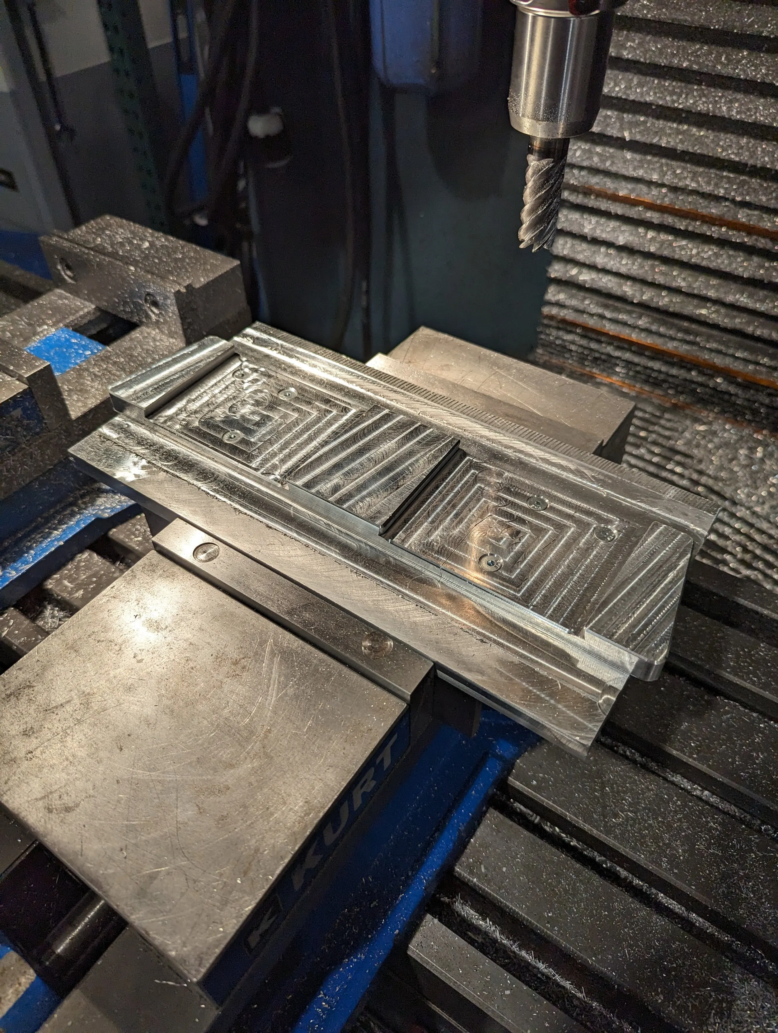 Ski wall rack — figure 4